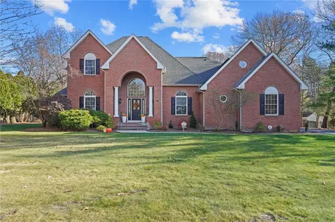 90 Bailey Blvd, East Greenwich, RI 02818