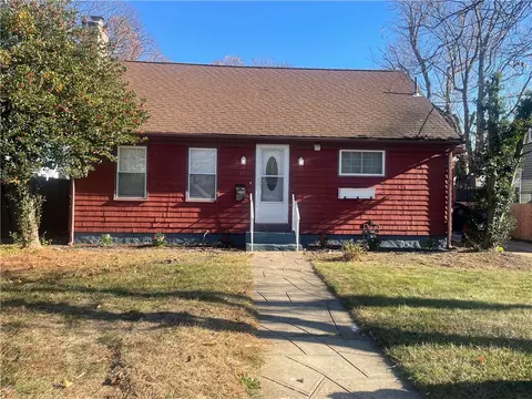 179 Jordan Ave, Cranston, RI 02910