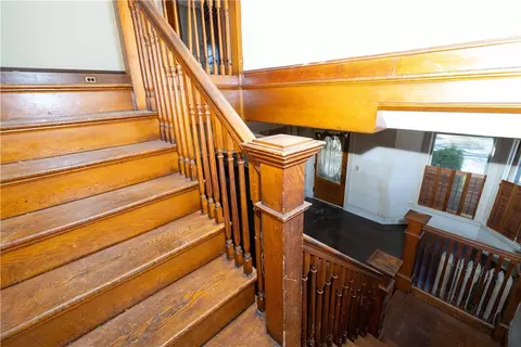 453 Summer St, Woonsocket, RI 02895 photo 16
