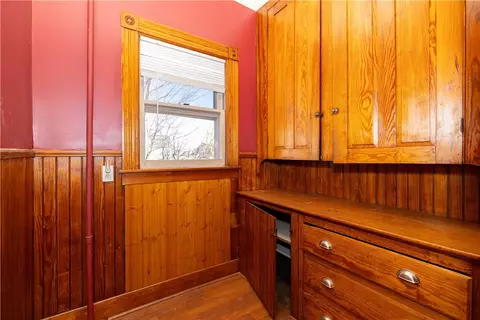 453 Summer St, Woonsocket, RI 02895 photo 10