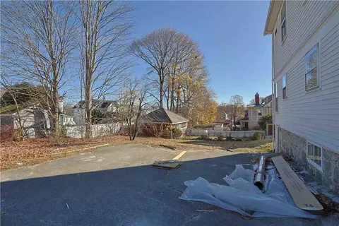 453 Summer St, Woonsocket, RI 02895 photo 28