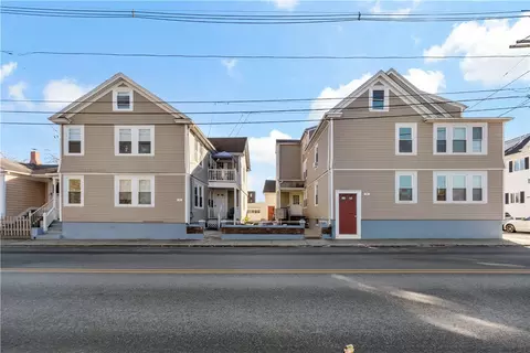 109 Market St, Warren, RI 02885