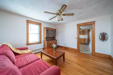 Living - 16 Pinehurst Rd, Coventry, RI 02816 photo 3 of 5