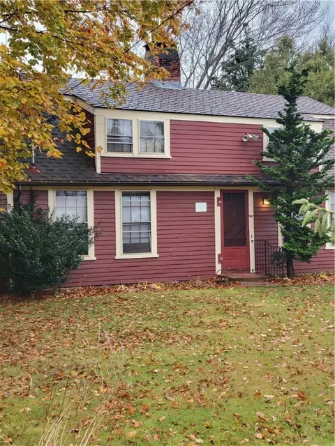 787 Willett Ave, East Providence, RI 02915