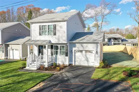 99 Woodlawn Ave #3, North Providence, RI 02904