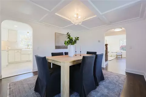 Dining - 151 Timberline Rd, Warwick, RI 02886 photo 4 of 6