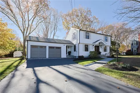 Exterior - 151 Timberline Rd, Warwick, RI 02886 photo 2 of 6