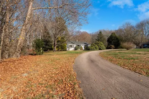 147 Stony Fort Rd, Exeter, RI 02882 photo 3