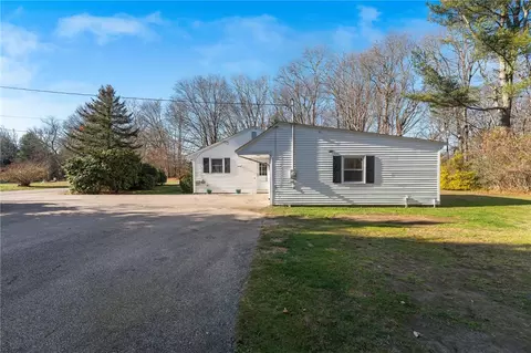 147 Stony Fort Rd, Exeter, RI 02882 photo 4