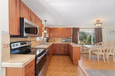 147 Stony Fort Rd, Exeter, RI 02882 photo 10
