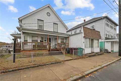 354 Providence St, Woonsocket, RI 02895 photo 3