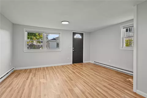 Living - 91 Harvard Ave, Warwick, RI 02889 photo 4 of 8