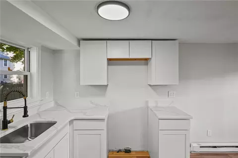 Kitchen - 91 Harvard Ave, Warwick, RI 02889 photo 1 of 5