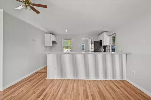 Living - 91 Harvard Ave, Warwick, RI 02889 photo 5 of 8