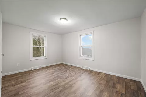 Bedroom - 237 Saint Louis Ave, Woonsocket, RI 02895 photo 4 of 4