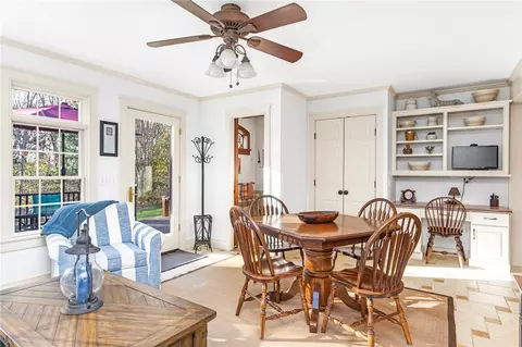 9 Sylvan Ln, Westerly, RI 02891 photo 5