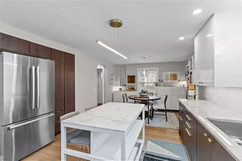 Kitchen - 31 Intervale Rd, Cranston, RI 02910 photo 4 of 6