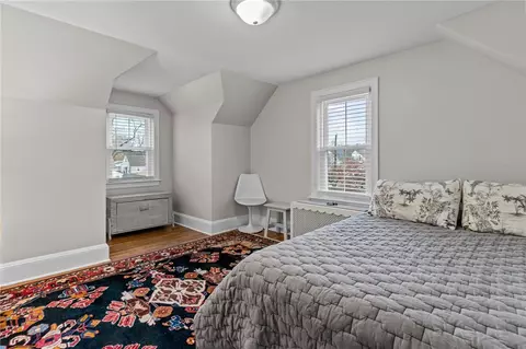 Bedroom - 31 Intervale Rd, Cranston, RI 02910 photo 5 of 8