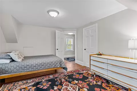 Bedroom - 31 Intervale Rd, Cranston, RI 02910 photo 7 of 8