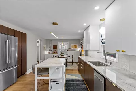 Kitchen - 31 Intervale Rd, Cranston, RI 02910 photo 2 of 6