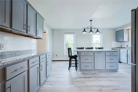 Kitchen - 8 Evie Dr, Warren, RI 02885 photo 1 of 4