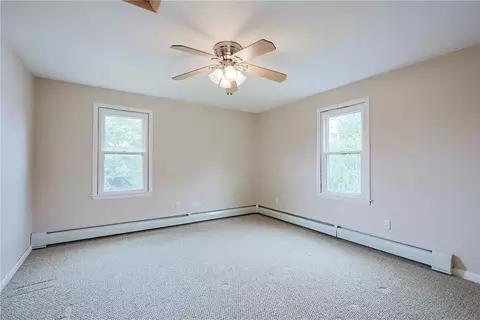 Bedroom - 8 Evie Dr, Warren, RI 02885 photo 2 of 3