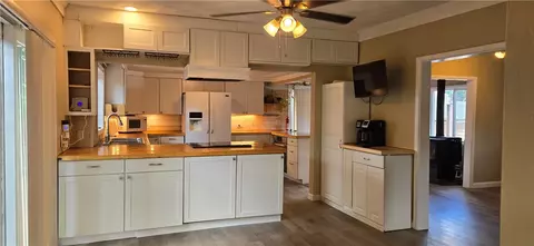 Kitchen - 24 Arthur Ave, Woonsocket, RI 02895 photo 5 of 5