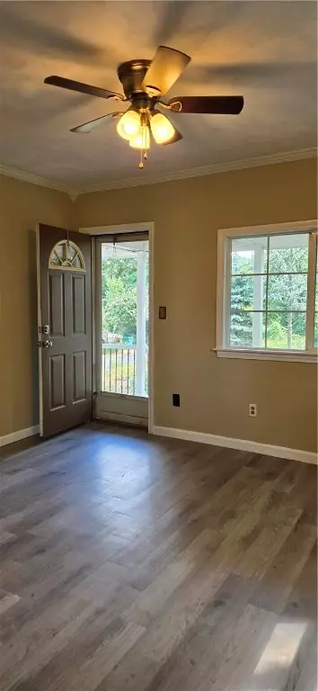 Living - 24 Arthur Ave, Woonsocket, RI 02895 photo 1 of 1
