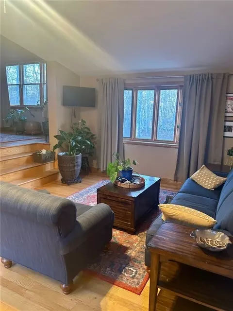 320 Old Snake Hill Rd, Glocester, RI 02814 photo 15