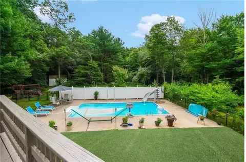 320 Old Snake Hill Rd, Glocester, RI 02814 photo 41