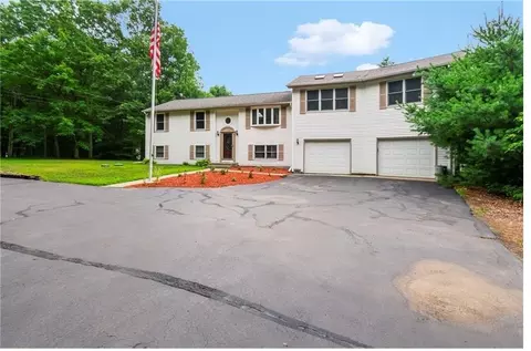 320 Old Snake Hill Rd, Glocester, RI 02814 photo 2