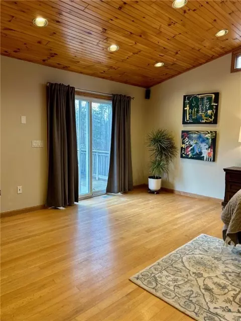 320 Old Snake Hill Rd, Glocester, RI 02814 photo 8