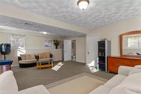 57 Sycamore St, Woonsocket, RI 02895 photo 33
