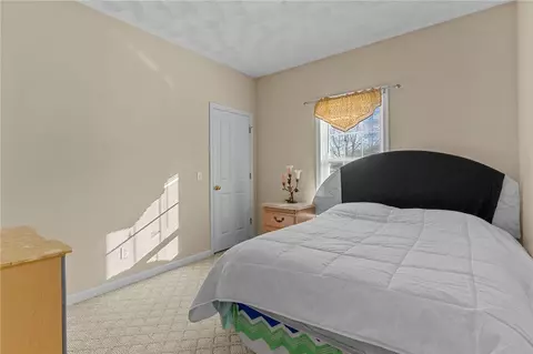 57 Sycamore St, Woonsocket, RI 02895 photo 11