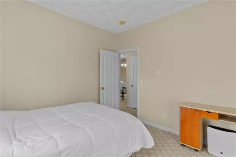 57 Sycamore St, Woonsocket, RI 02895 photo 13