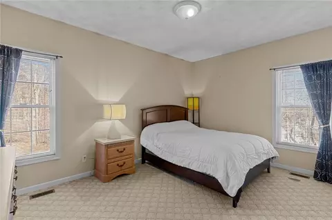57 Sycamore St, Woonsocket, RI 02895 photo 6