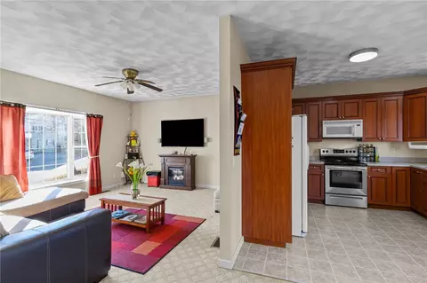 57 Sycamore St, Woonsocket, RI 02895 photo 29