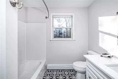 301 Oregon Ave, Woonsocket, RI 02895 photo 24
