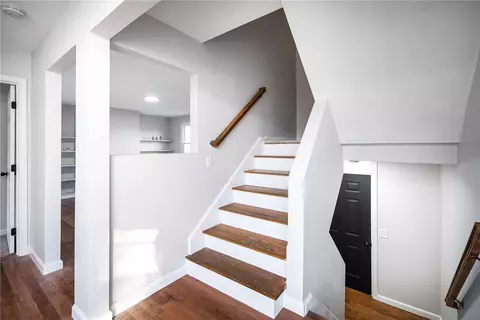 301 Oregon Ave, Woonsocket, RI 02895 photo 14