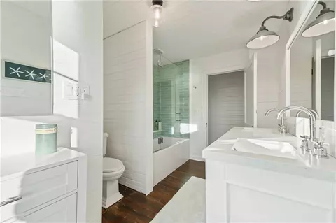 Bath - 4 Grenolds Way, Westerly, RI 02891 photo 2 of 3