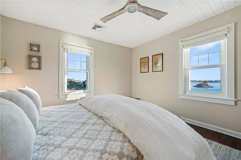 Bedroom - 4 Grenolds Way, Westerly, RI 02891 photo 3 of 5