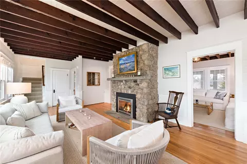 Living - 4 Grenolds Way, Westerly, RI 02891 photo 3 of 5