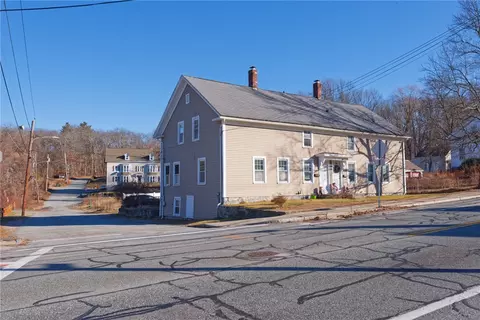 96 S Main 98 St, Burrillville, RI 02859