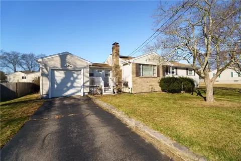 59 Barnold St, West Warwick, RI 02893