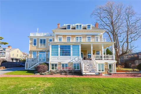 249 Hope St #7, Bristol, RI 02809