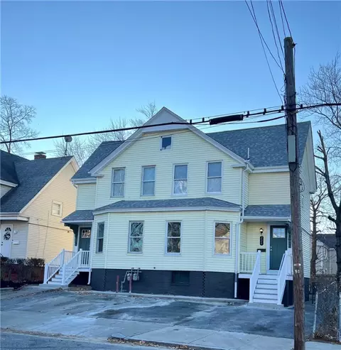 229 Narragansett Ave, Providence, RI 02907
