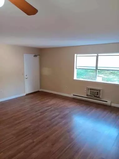 Living - 9 Apache Dr #F, Westerly, RI 02891 photo 1 of 3