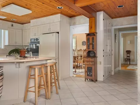 30 Timothy Dr, Westerly, RI 02891 photo 21