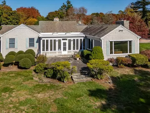 30 Timothy Dr, Westerly, RI 02891 photo 5
