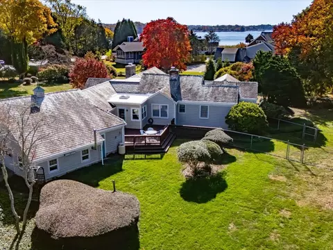 30 Timothy Dr, Westerly, RI 02891 photo 4